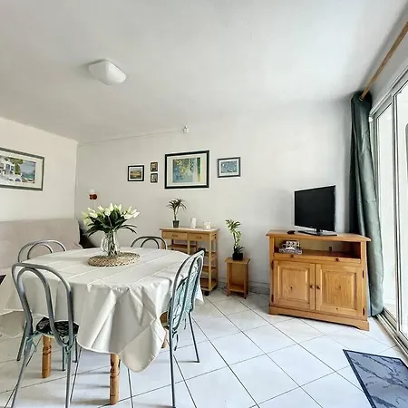 Apartment 3143-t2 A 400m De La