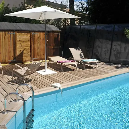 Villa Montpellier Hébergement de vacances *
