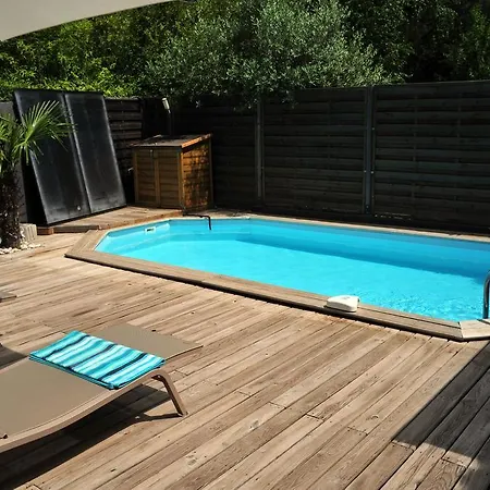 Villa Montpellier Hébergement de vacances *